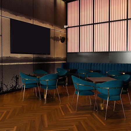 Ibis Doha Hotel Bagian luar foto
